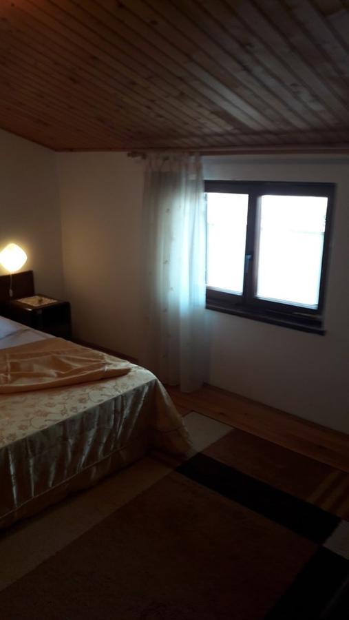 Apartments And Rooms Ana Pomer 217 מראה חיצוני תמונה