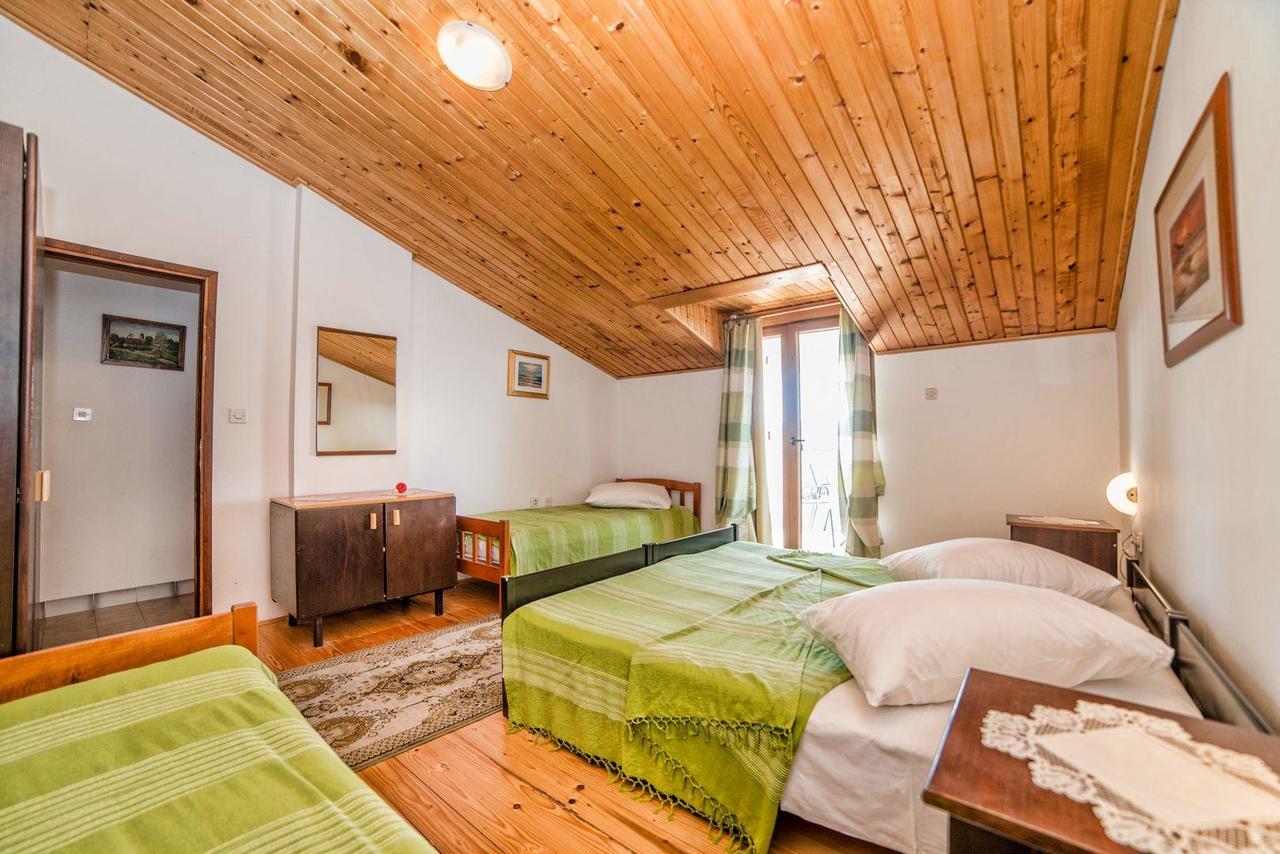 Apartments And Rooms Ana Pomer 217 מראה חיצוני תמונה