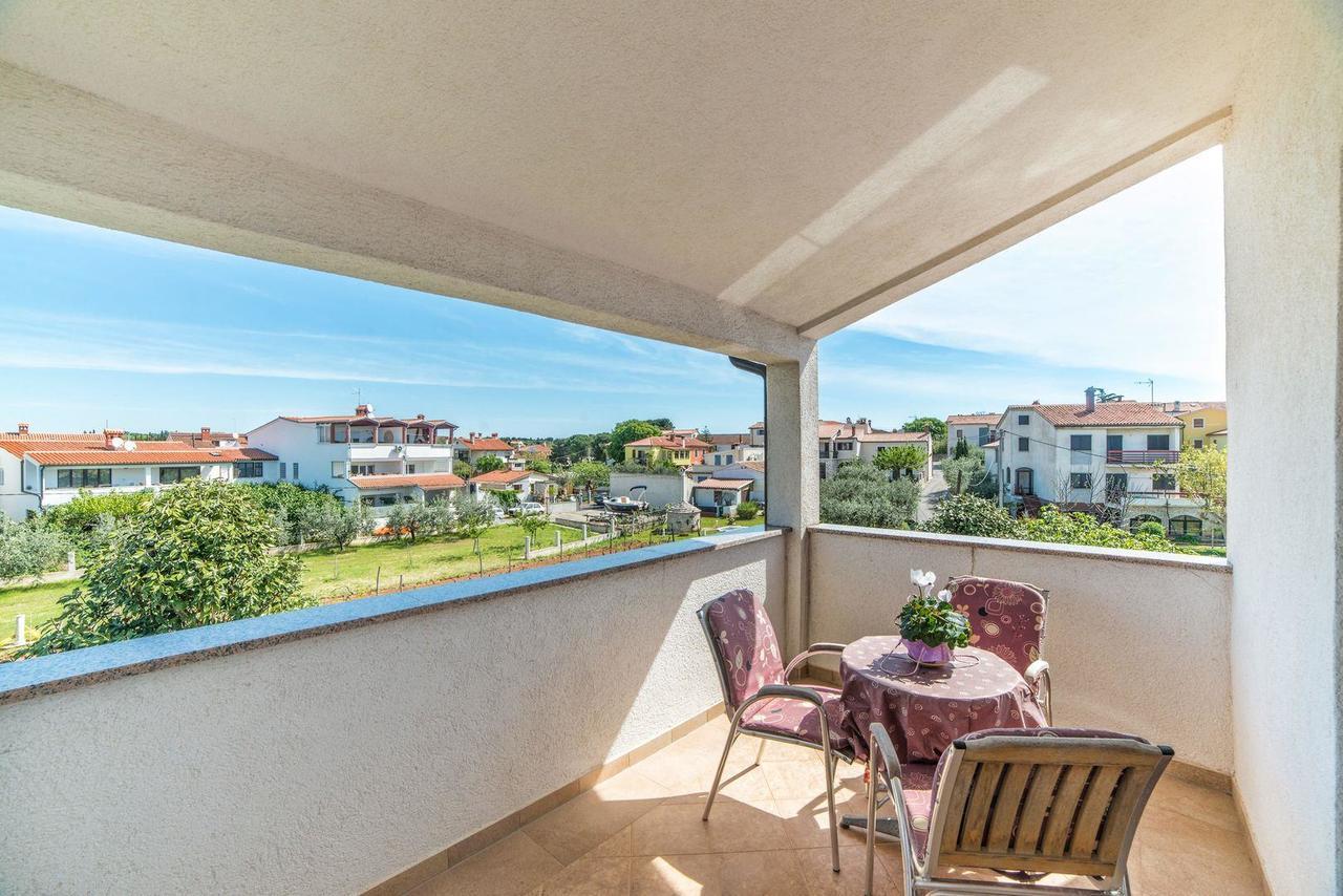 Apartments And Rooms Ana Pomer 217 מראה חיצוני תמונה